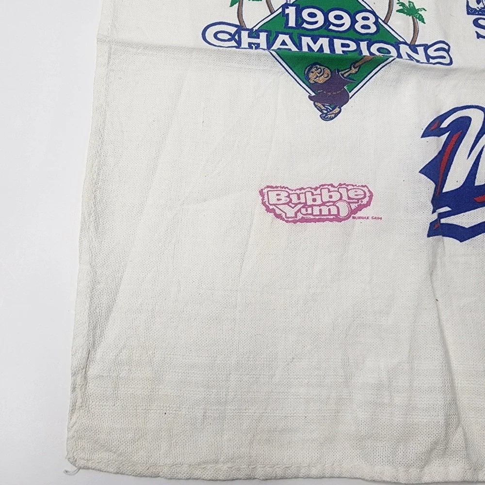San Diego Padres 1998 Rally Towel Welcome Back To The Jungle SD Zoo NL Champions